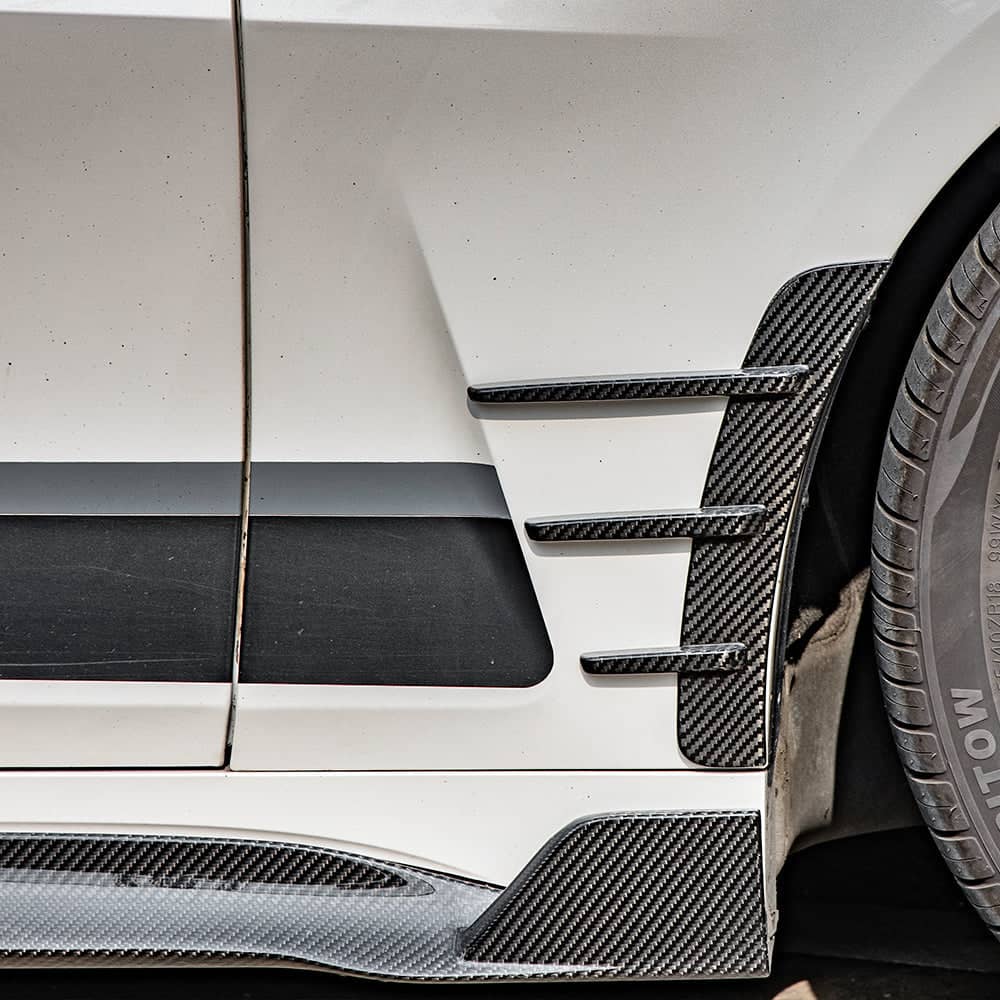 Kies-Motorsports NWCarbon Haus 4 Series G22/G23 SQ Style Dry Carbon Fiber Front Wheel Arch Trim