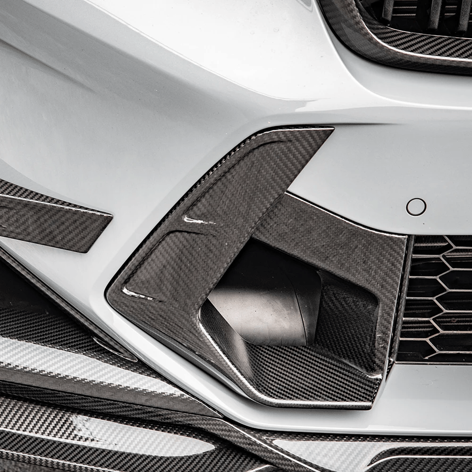 Kies-Motorsports NWCarbon Haus F97/F98 X3M, X4M SQ Style Dry Carbon Front Side Vents