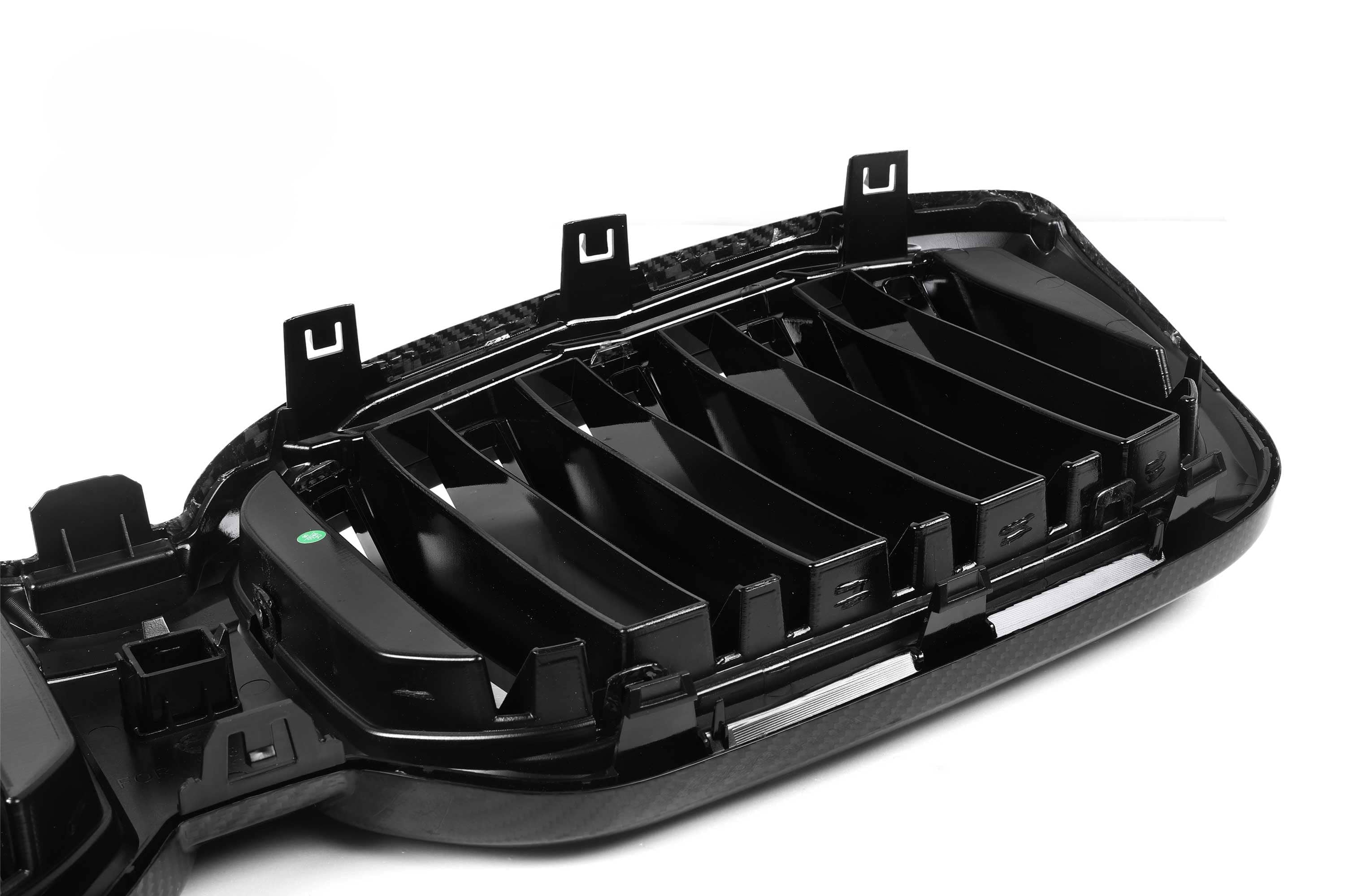 Kies-Motorsports NWCarbon Haus G01/G02 X3, X4 LCI Dual Slat Dry Carbon Grills