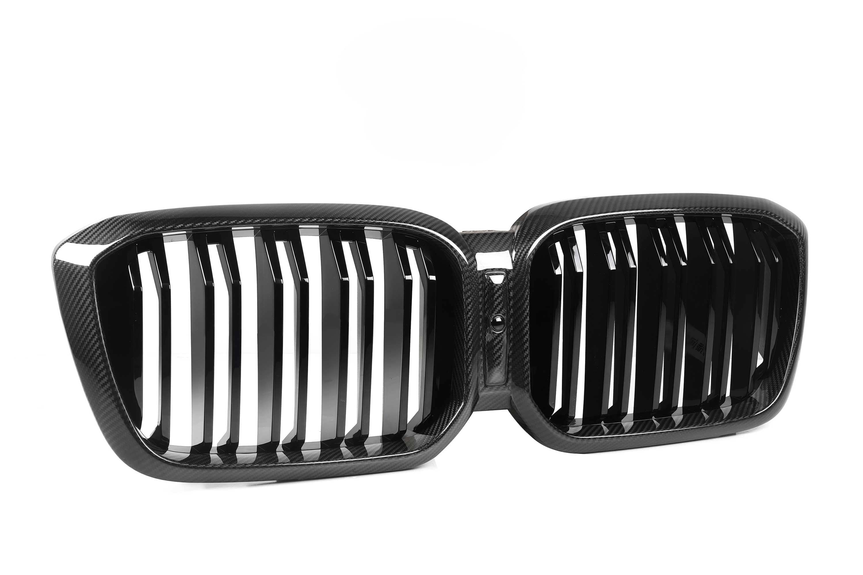 Kies-Motorsports NWCarbon Haus G01/G02 X3, X4 LCI Dual Slat Dry Carbon Grills