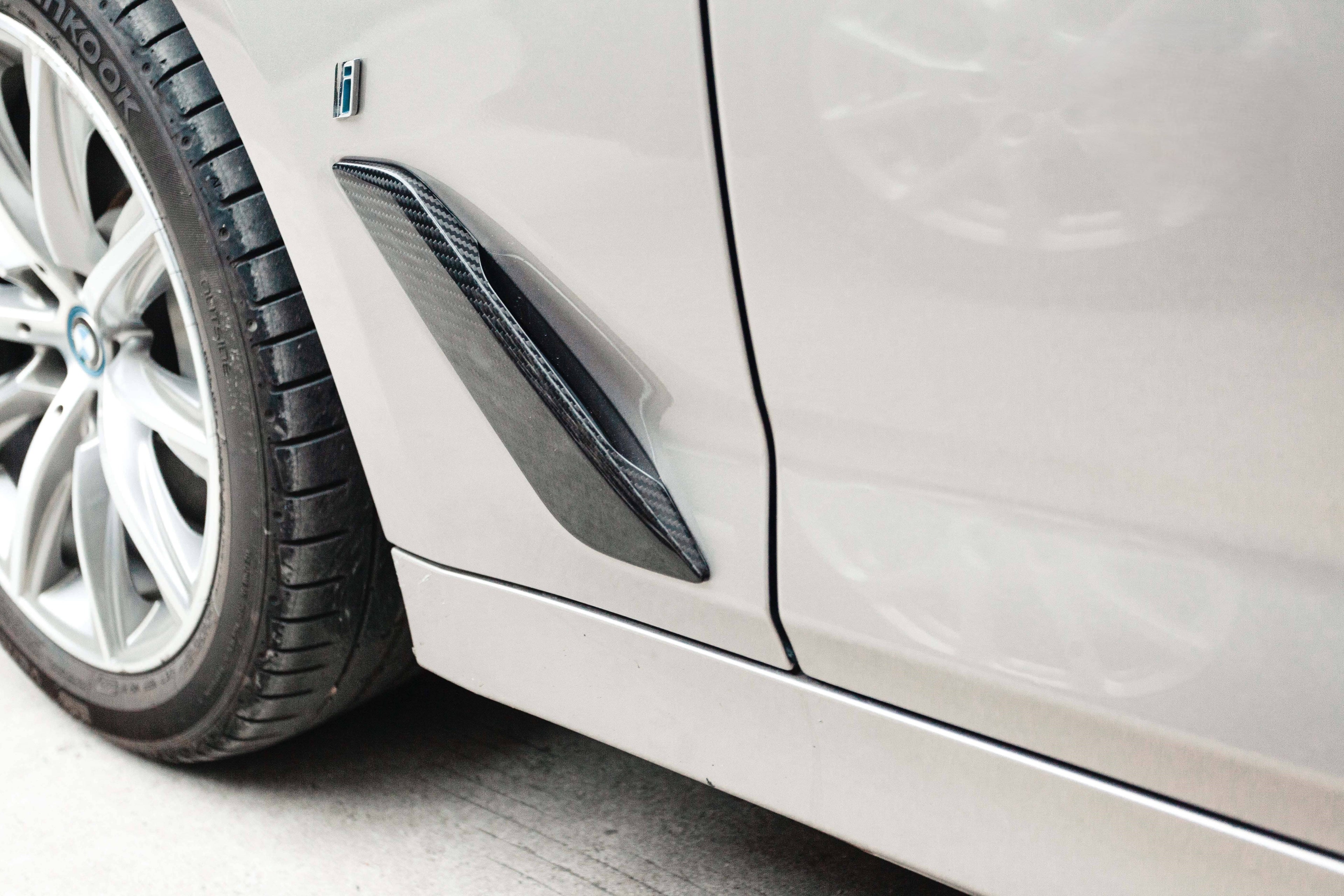 Kies-Motorsports NWCarbon Haus G30 OEM Dry Carbon Side Fender Trim