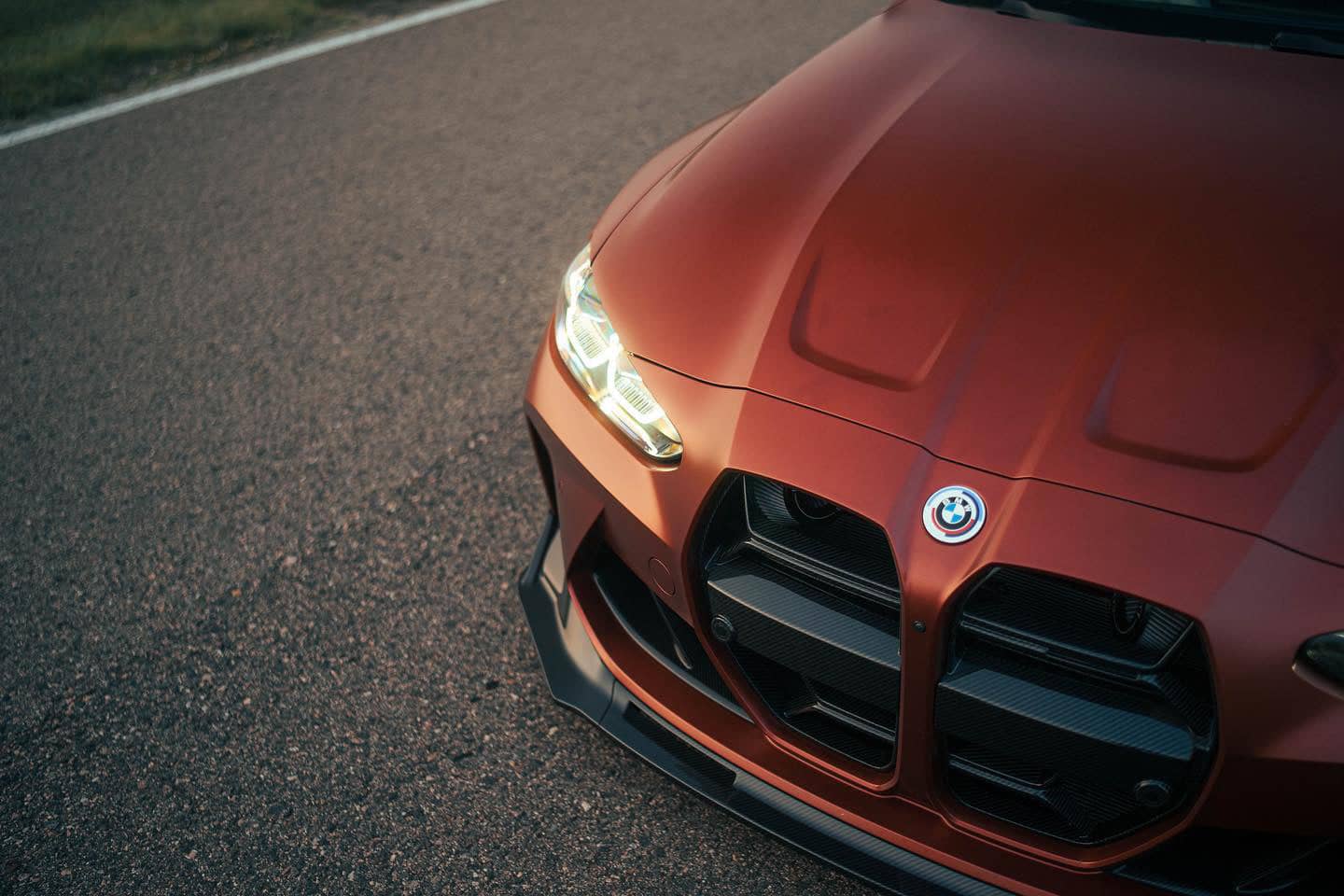 Kies-Motorsports NWCarbon Haus G8X Dry Carbon Fiber V2 Grill With or Without ACC