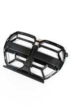 Kies-Motorsports NWCarbon Haus G8X Dry Carbon Fiber V2 Grill With or Without ACC Without ACC (No Driving Sensor) / With Mesh