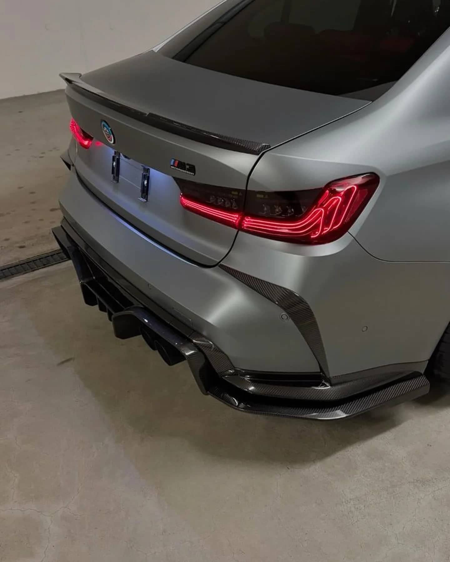 Kies-Motorsports NWCarbon Haus G8X Dry Carbon Fiber V3 Diffuser