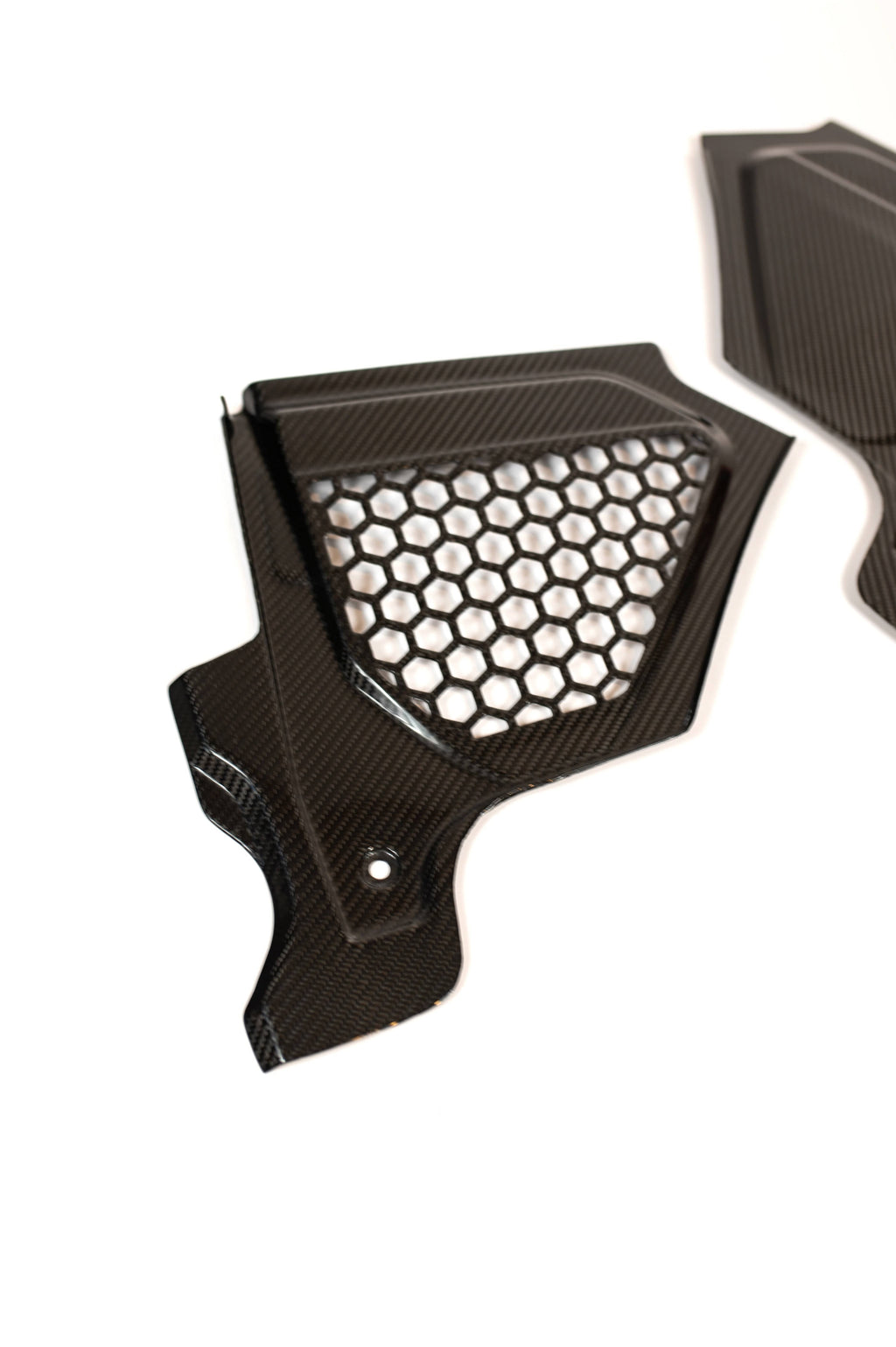 Kies-Motorsports NWCarbon Haus G8X Rear Air Vent Covers