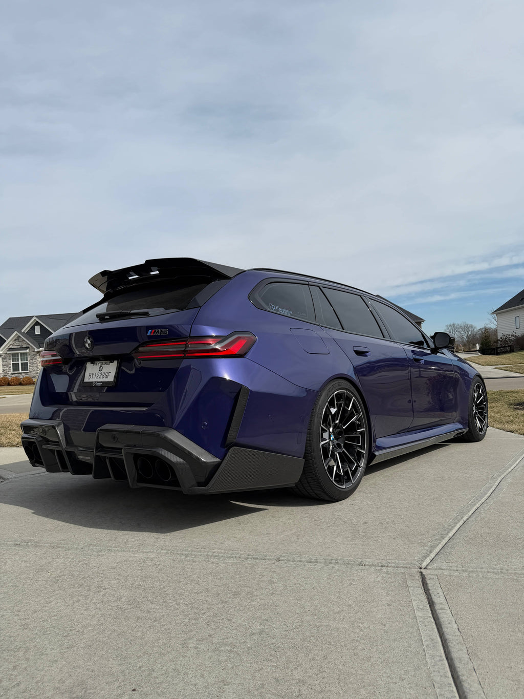 Kies-Motorsports NWCarbon Haus G90/G99 M5 SQ-A Style Dry Carbon Fiber Side Skirt