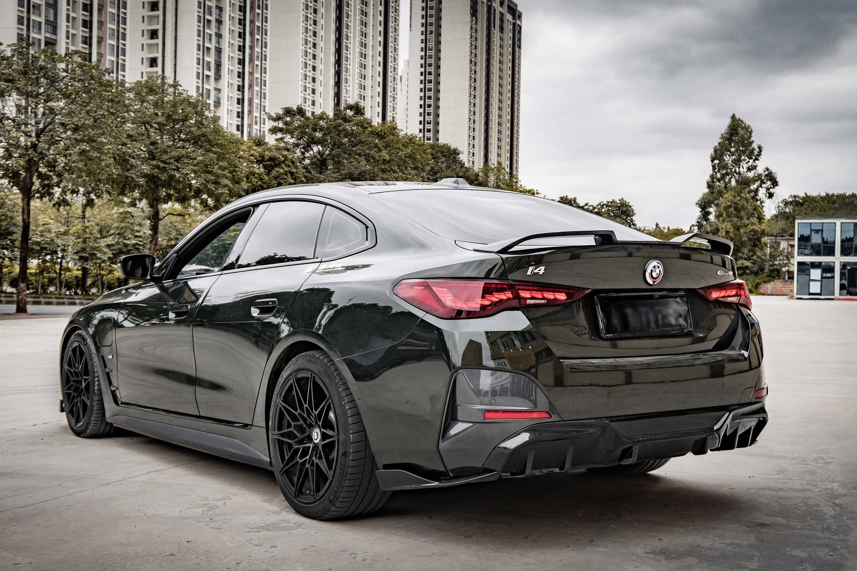 Kies-Motorsports NWCarbon Haus i4 SQ Style Dry Carbon Diffuser