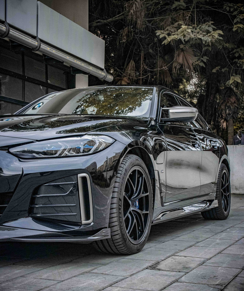 Kies-Motorsports NWCarbon Haus i4 SQ Style Dry Carbon Side Skirt