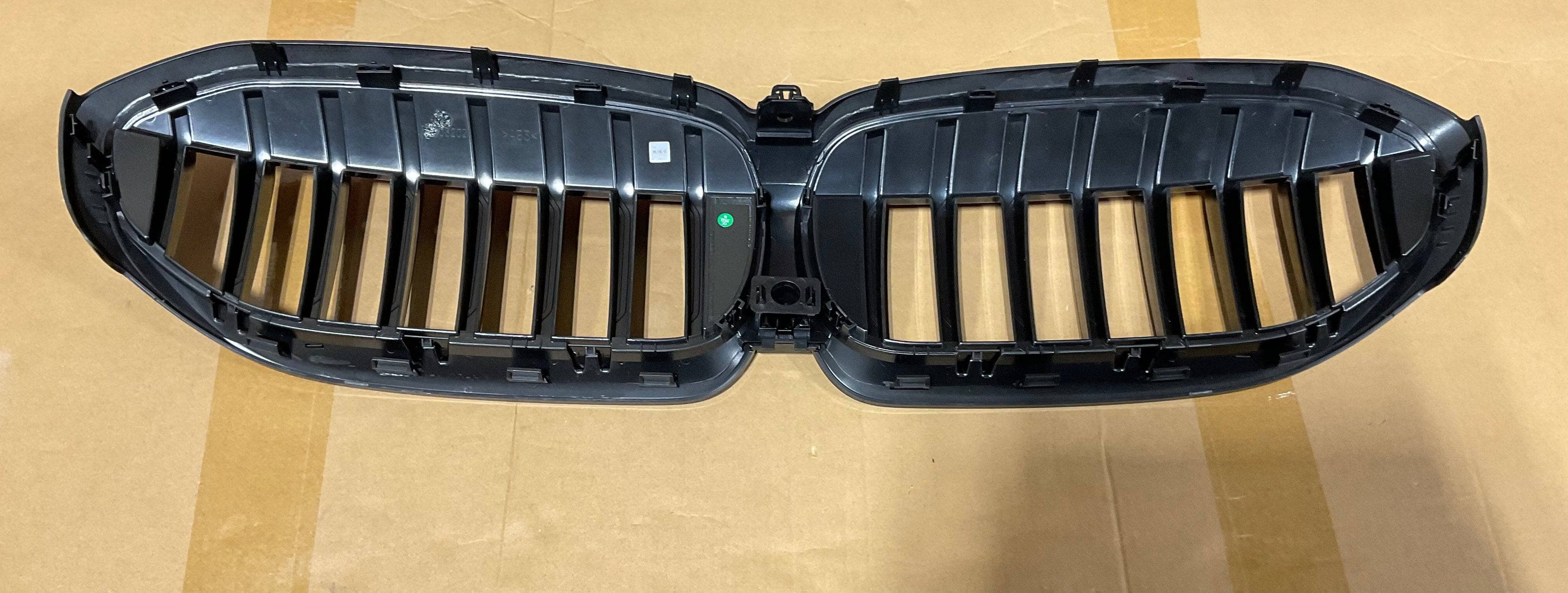 Kies-Motorsports Open Box Item OPEN BOX - BMW 2019+ G20/G28 Single Slat Gloss Black Kidney Grill Replacement