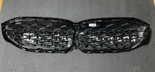 Kies-Motorsports Open Box Item OPEN BOX - Genuine BMW G20 M Performance High-Gloss Black Kidney Grille 2019-2022