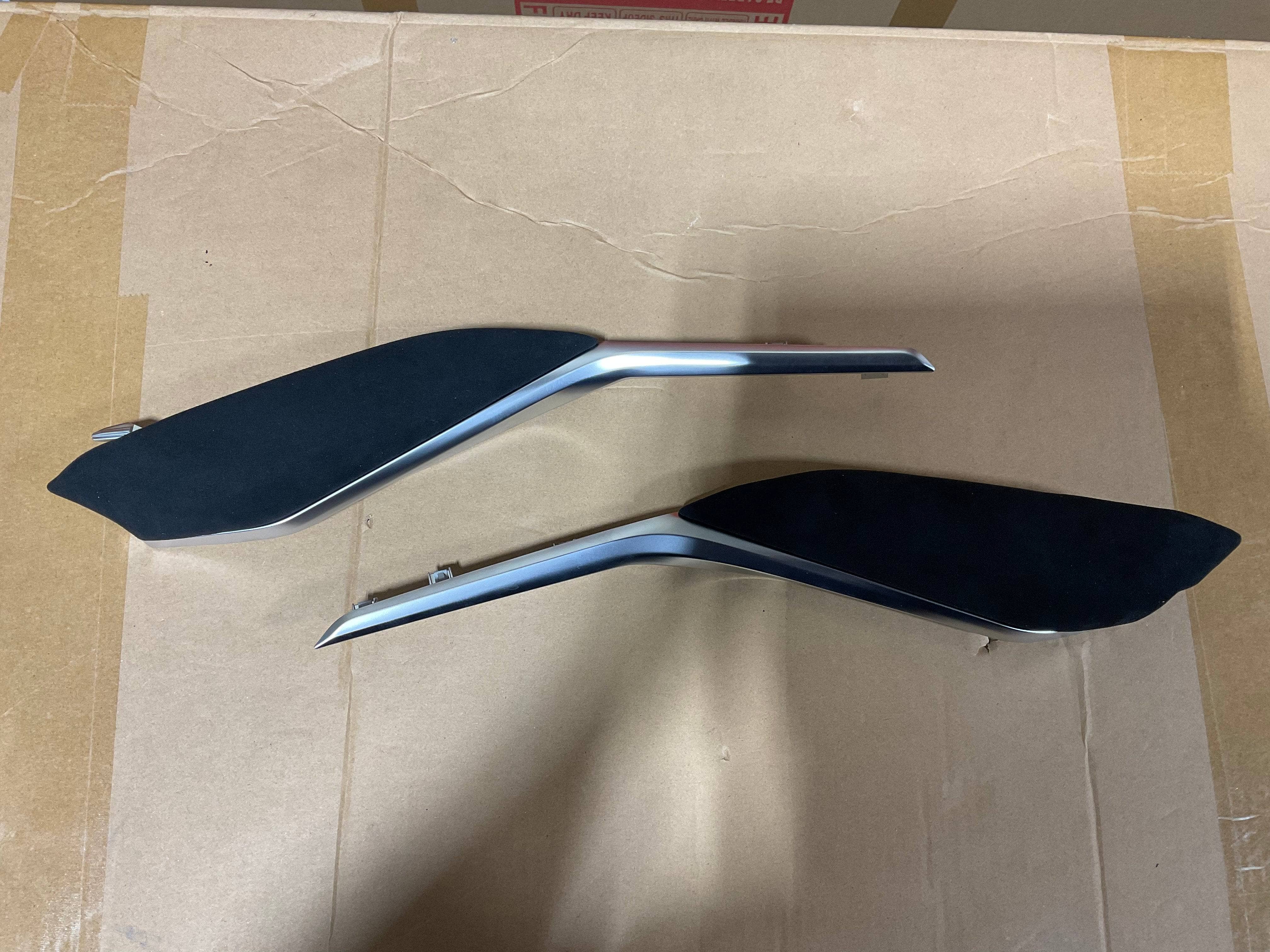 Kies-Motorsports Open Box Item OPEN BOX - Genuine BMW G2X G8X Interior Knee Pad Trim - Alcantara