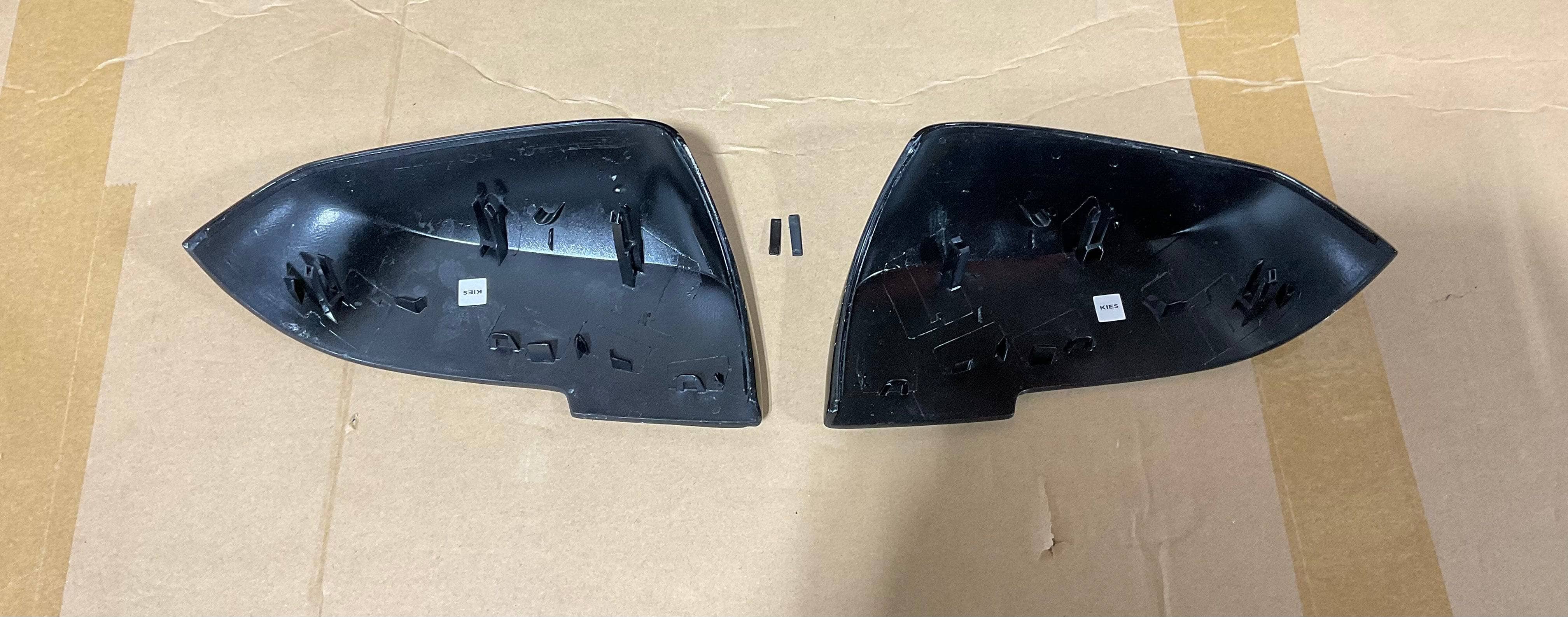 OPEN BOX - Kies F30 3 Series OEM Style Carbon Fiber Mirror Cap Replacements (Broken Clips) Secondary image