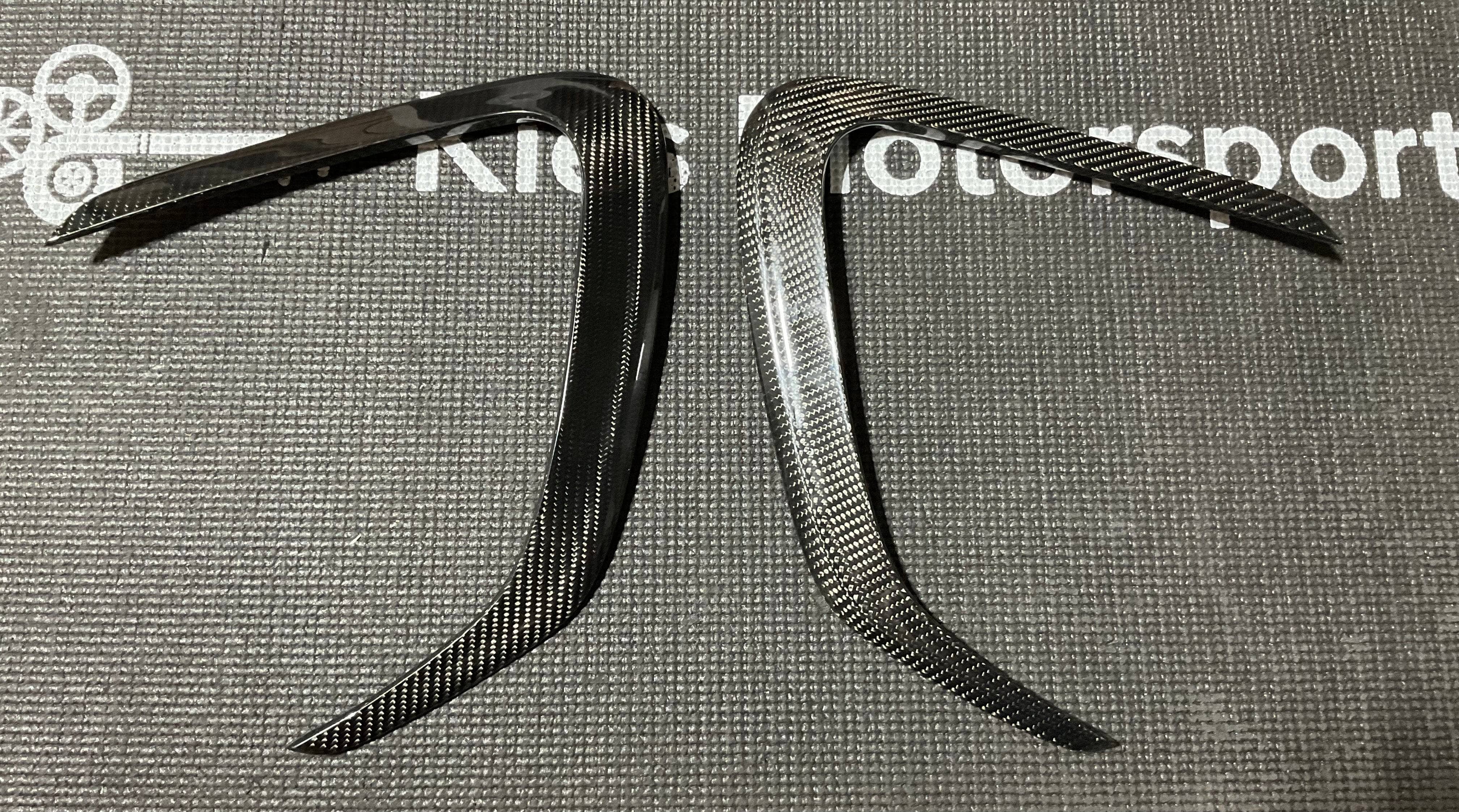 Kies-Motorsports Open Box Item OPEN BOX - Tesla Model Y Carbon Fiber Fog Light Trim Surround Main image