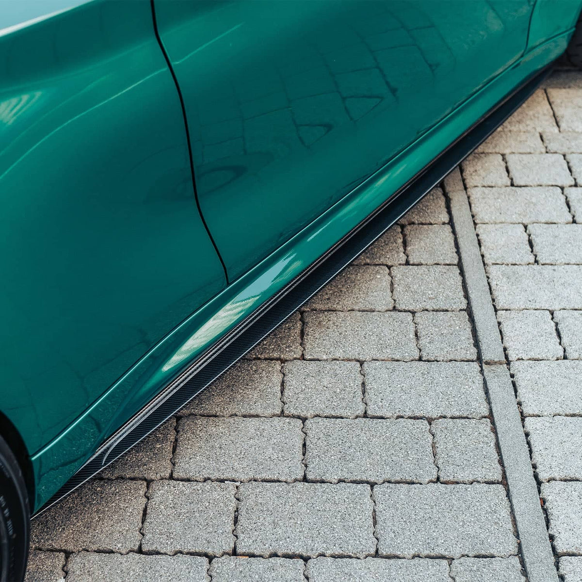 Kies-Motorsports R44 Performance MHC+ BMW F87 M2 & M2 Competition GTX Side Skirts In Pre Preg Carbon Fibre