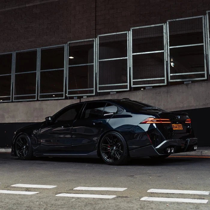 Kies-Motorsports R44 Performance MHC+ BMW G90 & G99 M5 Performance Style Rear Diffuser In Pre Preg Carbon Fibre Main image