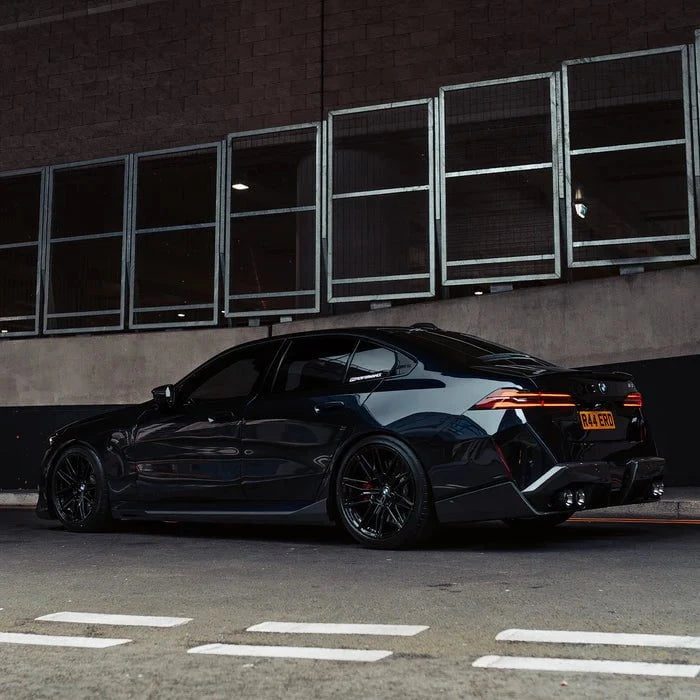 Kies-Motorsports R44 Performance MHC+ BMW G90 & G99 M5 Performance Style Side Skirts In Pre Preg Carbon Fibre