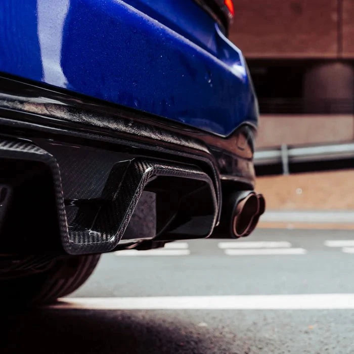 Kies-Motorsports R44 Performance MHC+ BMW M5 LCI CS Style Rear Diffuser In Pre Preg Gloss Carbon Fibre (F90)