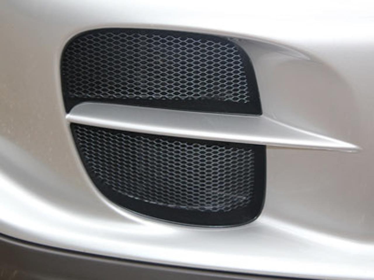 Kies-Motorsports Rennline RENNLINE RADIATOR PROTECTION GRILL SCREENS