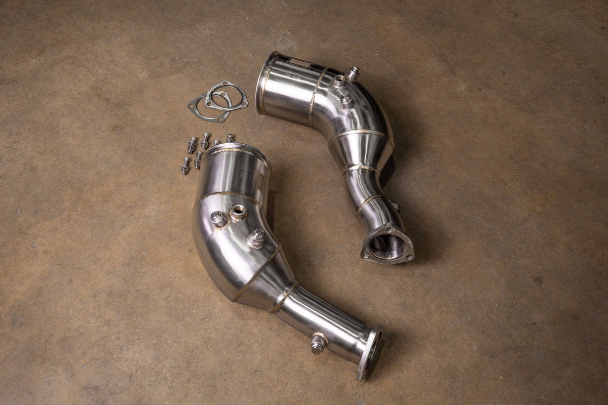 Kies-Motorsports Valvetronic Designs Audi C8 RS6 / RS7 400 Cell Catted Downpipes
