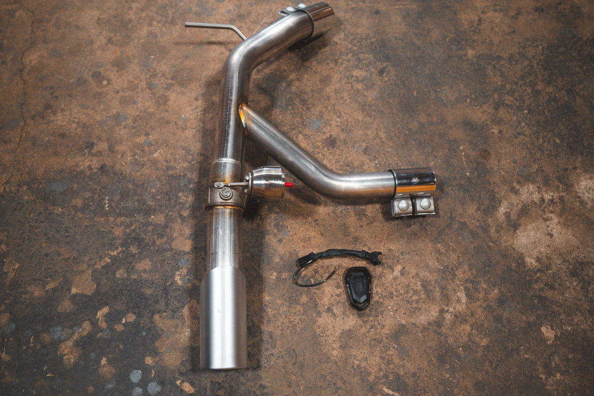 Kies-Motorsports Valvetronic Designs BMW E9x 335i Axleback (1) OEM style (Match OEM 335i Exhaust tip) Main image