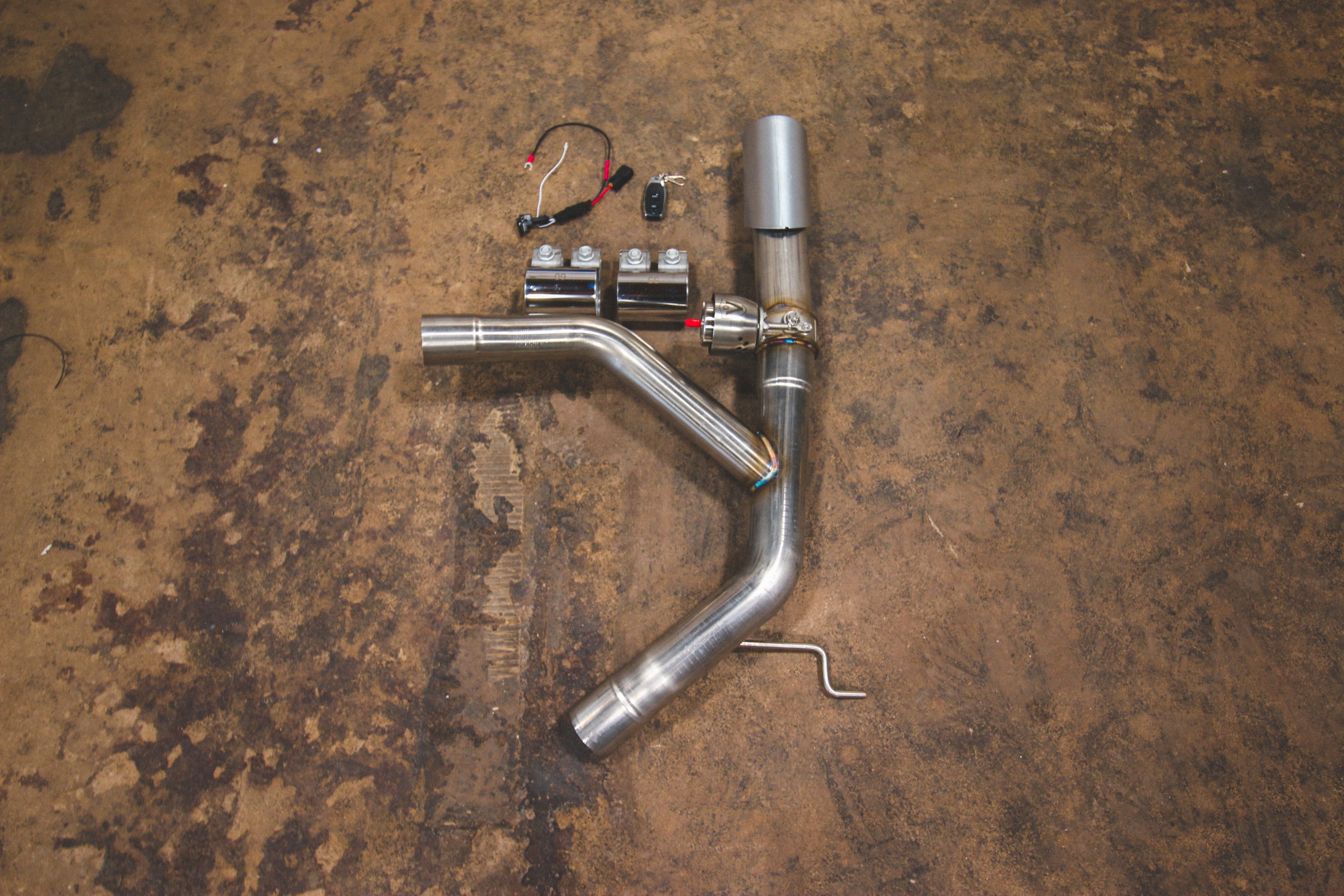 Kies-Motorsports Valvetronic Designs BMW E9x 335i Axleback