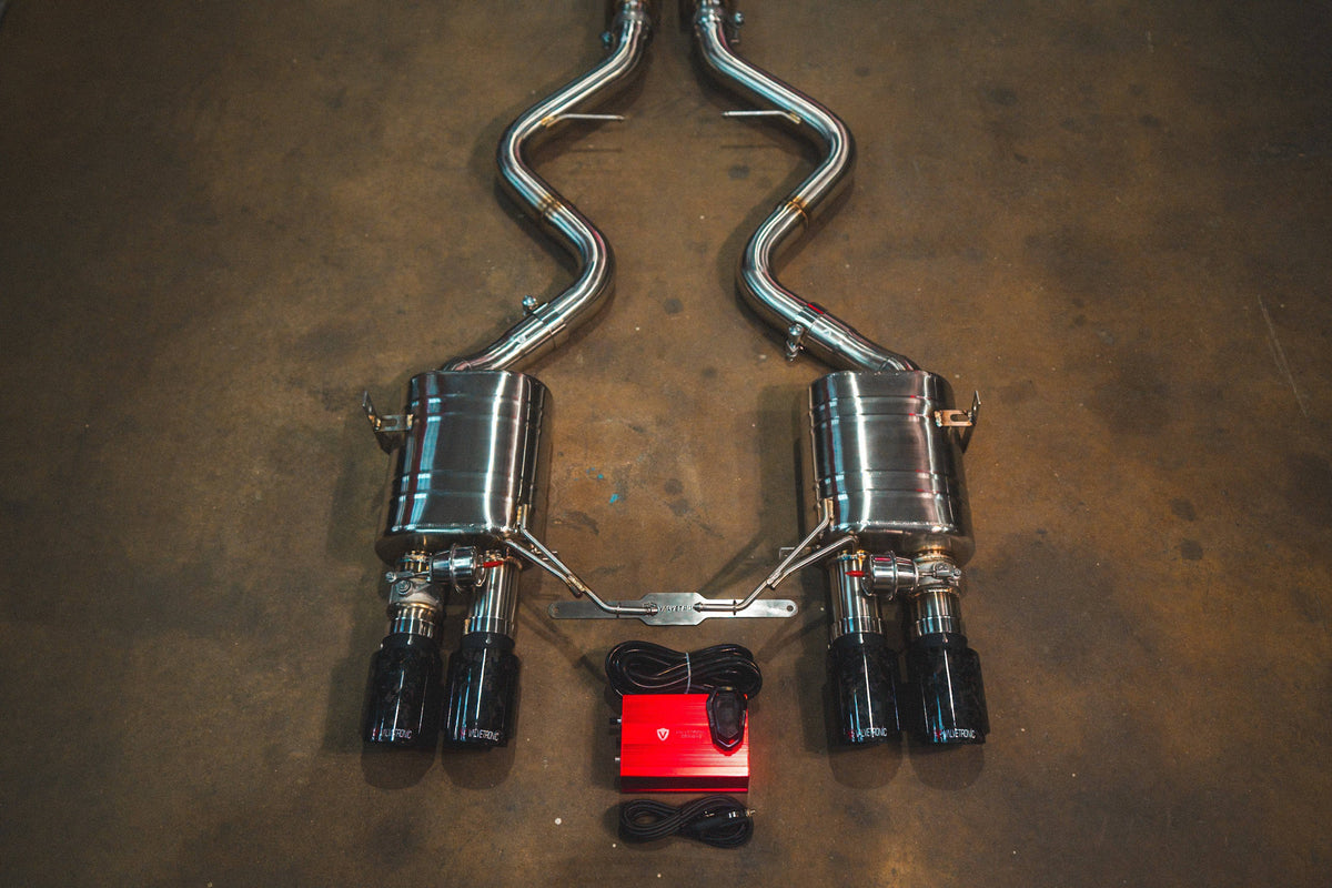 Kies-Motorsports Valvetronic Designs BMW E9x M3 Valved Sport Exhaust System (V2) AXLEBACK ONLY / (4) FORGED CARBON (3.5" OUTLET)