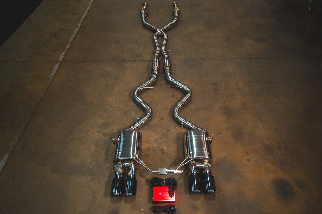 Kies-Motorsports Valvetronic Designs BMW E9x M3 Valved Sport Exhaust System (V2) '+ SPORT Euro 6 Catted 200 Cell MIDPIPE (Dual Resonated) / (4) FORGED CARBON (3.5" OUTLET)