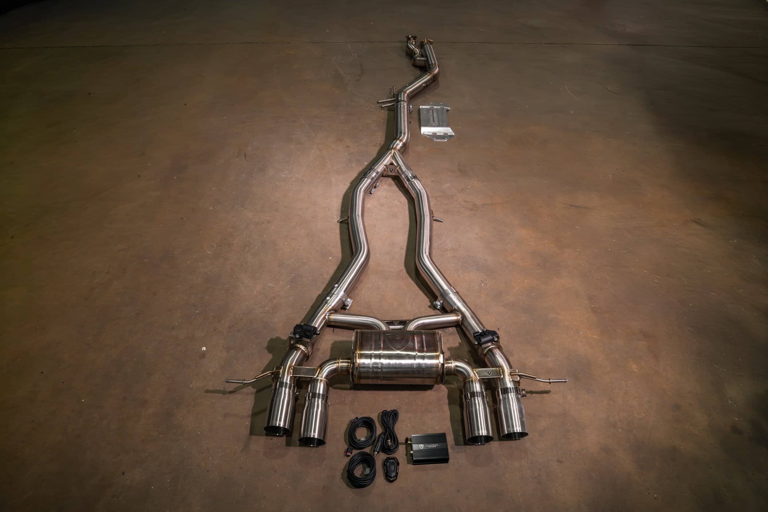 Kies-Motorsports Valvetronic Designs BMW G8x M3 / M4 Valved Sport Exhaust System FULL SYSTEM EQUAL LENGTH (CATBACK) / BRUSHED T304 STAINLESS STEEL / (4) BRUSHED STEEL (3.5 OUTLET)