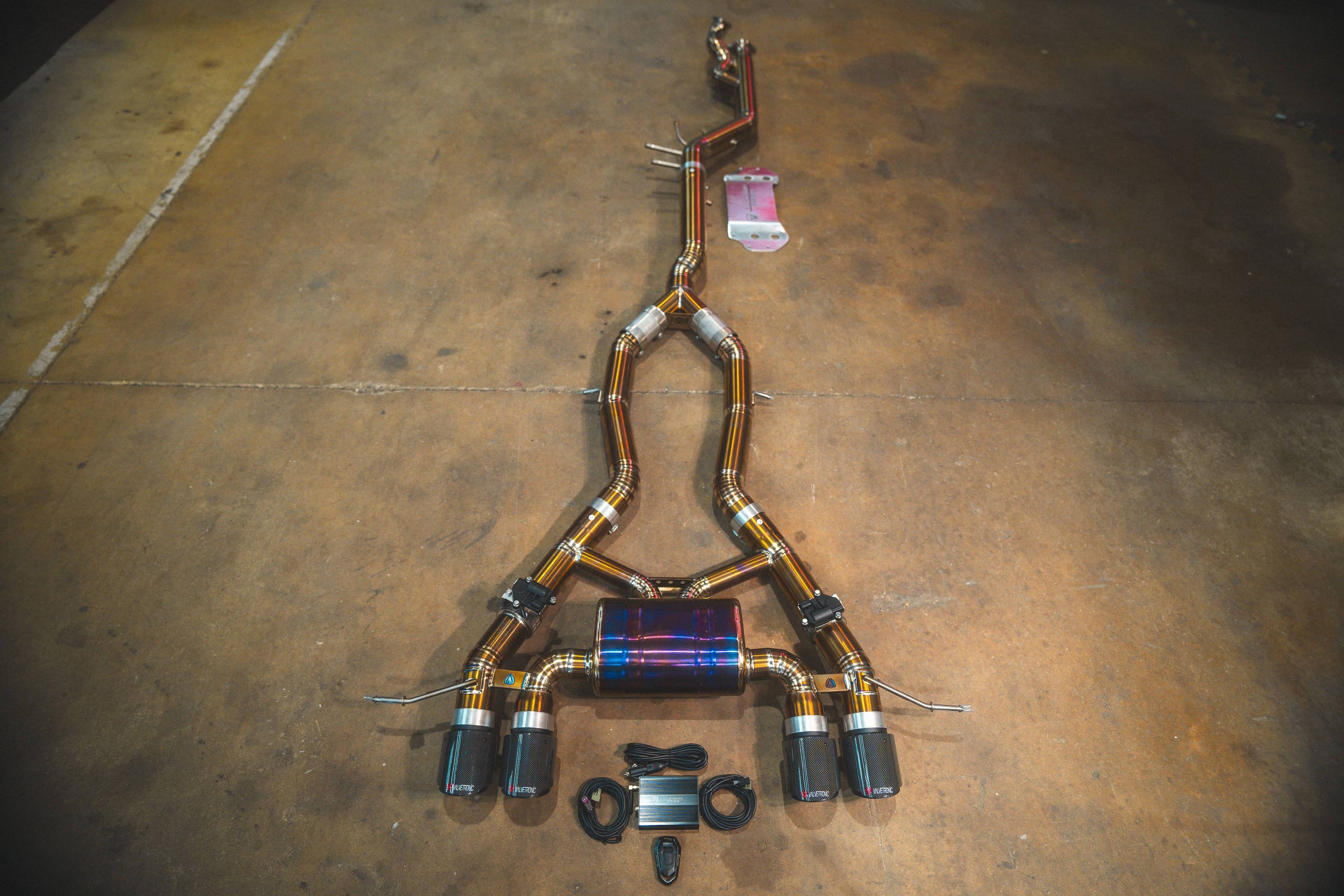 Kies-Motorsports Valvetronic Designs BMW G8x M3 / M4 Valved Sport Exhaust System FULL SYSTEM EQUAL LENGTH (CATBACK) / GRADE 5 TITANIUM / (4) FORGED CARBON FIBER (3.5 OUTLET)