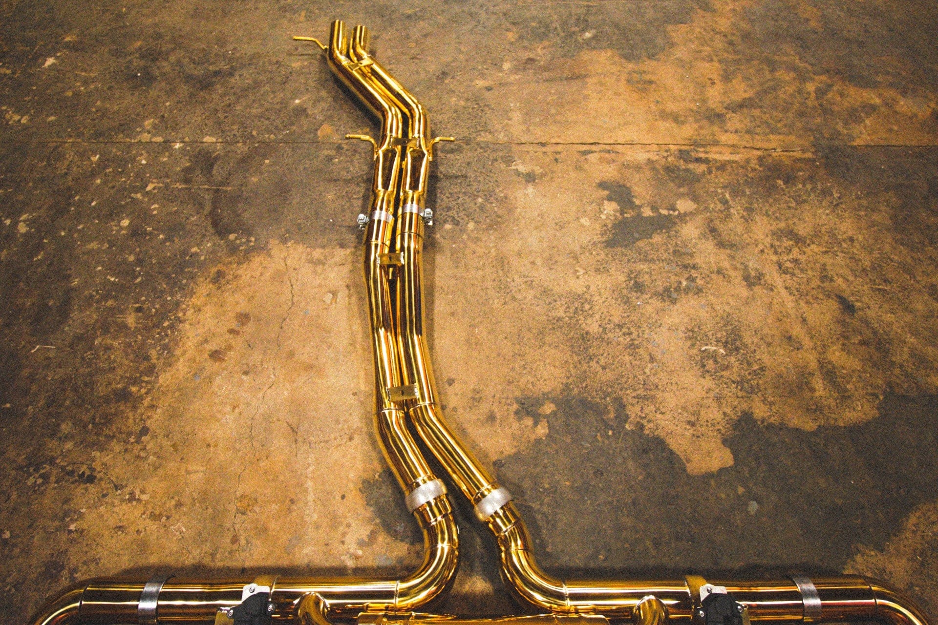 Kies-Motorsports Valvetronic Designs Lamborghini Urus Valved Sport Exhaust System SPORT CATBACK SYSTEM ONLY / (4) Bespoke Exhaust tips