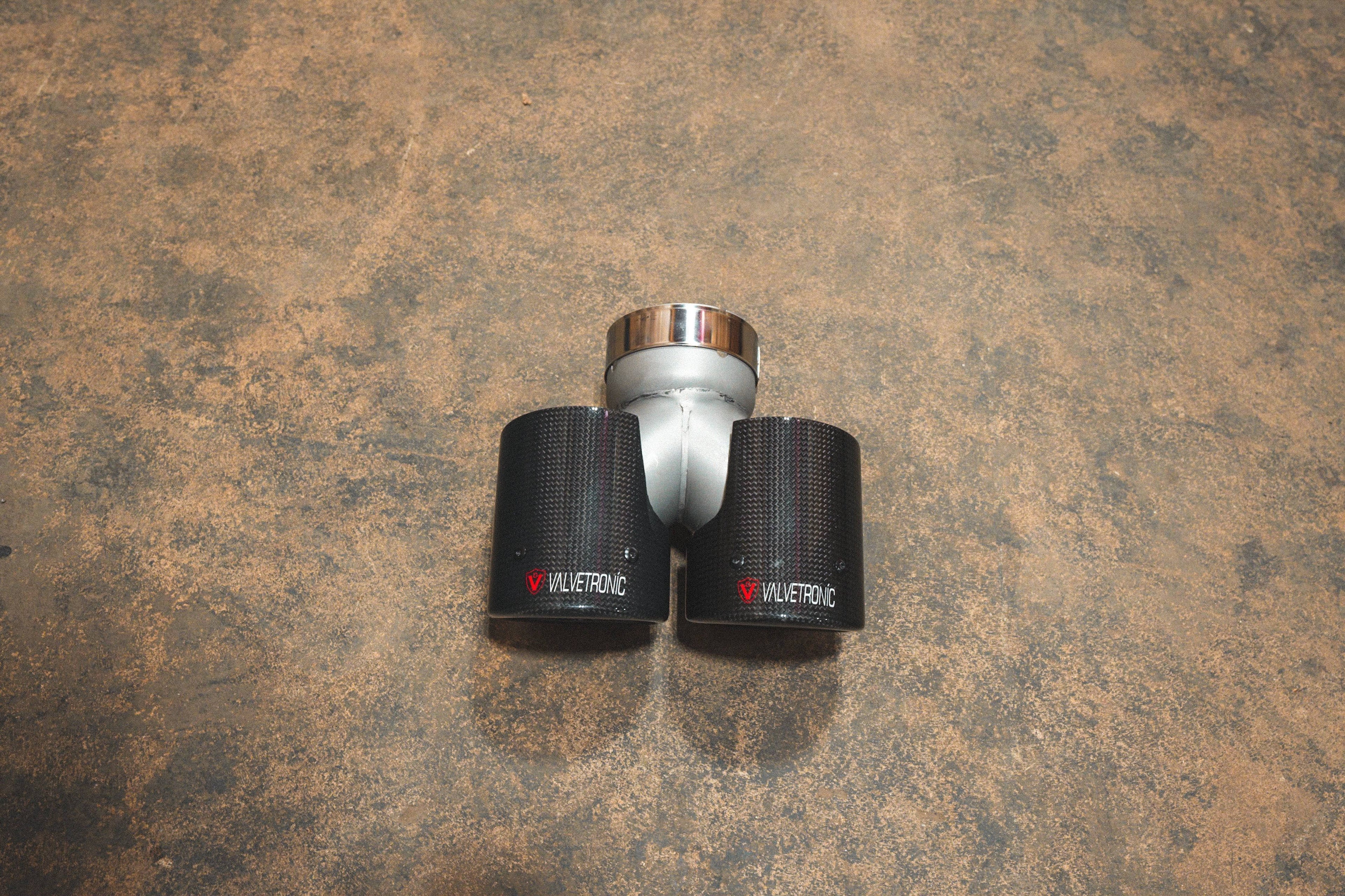 Kies-Motorsports Valvetronic Designs Valvetronic Designs Exhaust Tips (SINGLES) 2.5 / 63MM / Single to Dual 1x1 Carbon Fiber