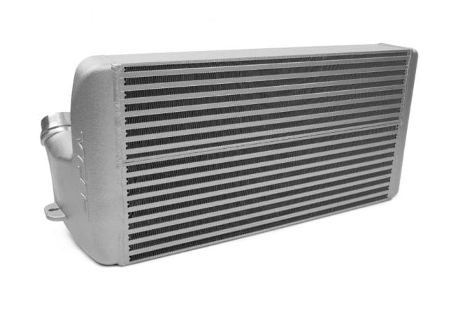 Kies-Motorsports VRSF VRSF Race Intercooler FMIC 09-16 BMW 535i, 640i, 740i (F06/F12/F13/F07/F10/F11/F01/F02) Main image
