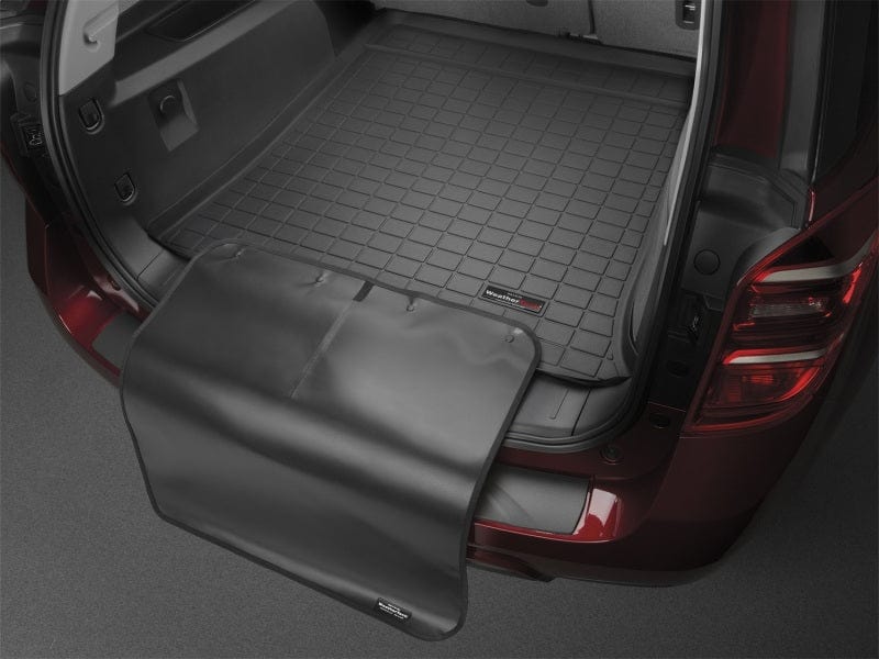 Kies-Motorsports WeatherTech WeatherTech 2018+ BMW 5-Series Cargo With Bumper Protector - Black Main image